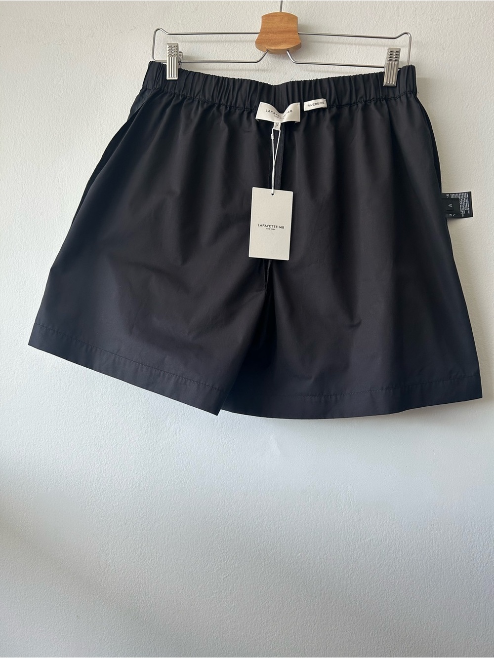 NWT Lafayette 148 New York Black Cotton Formal Shorts - Picture 1 of 10